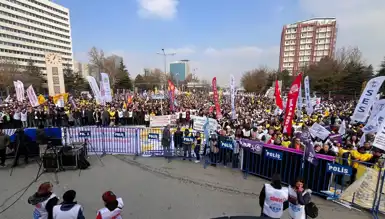 Kamu Emekçileri Hayat Pahalılığını Protesto Etti